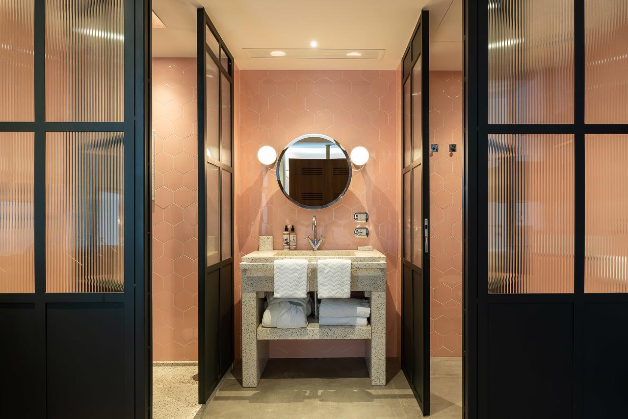 Hotel The Box Riccione Esterno foto