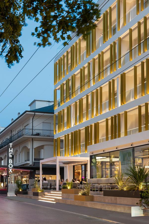 Hotel The Box Riccione Esterno foto