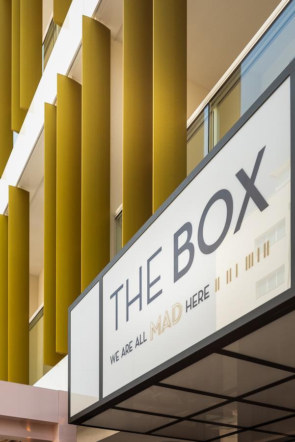 Hotel The Box Riccione Esterno foto